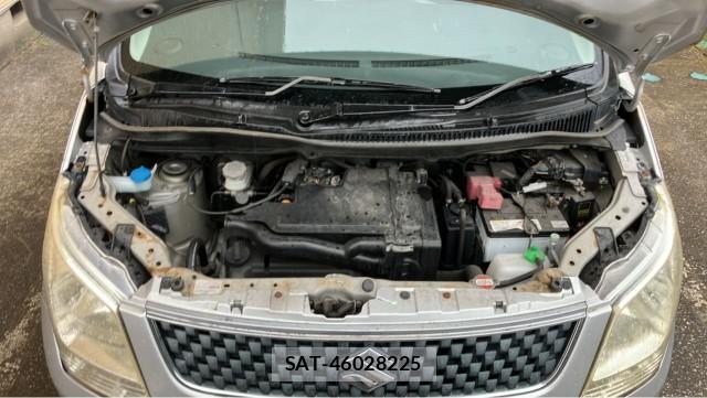 Suzuki WAGON R 2009-02 8281355-7