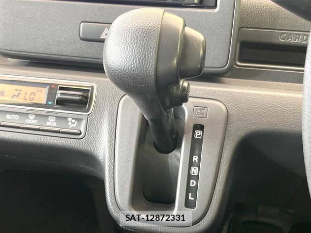 Suzuki WAGON R 2018-07 8282617-19