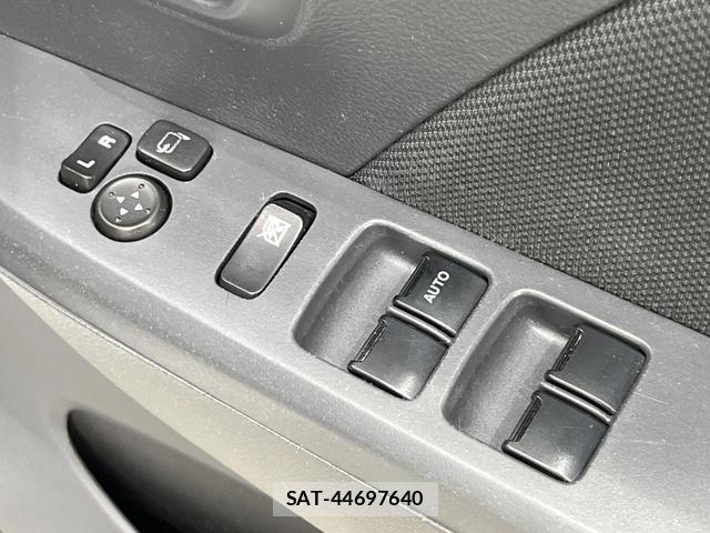 Suzuki WAGON R 2016-06 8284019-5