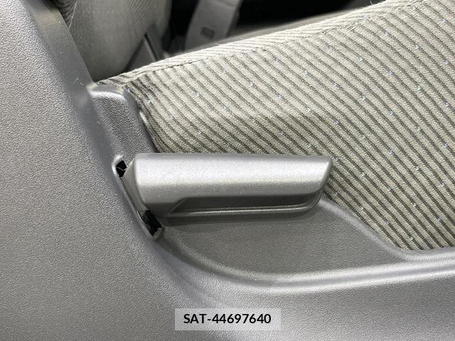 Suzuki WAGON R 2016-06 8284019-6