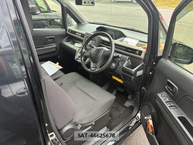Suzuki WAGON R 2020-08 8284222-5