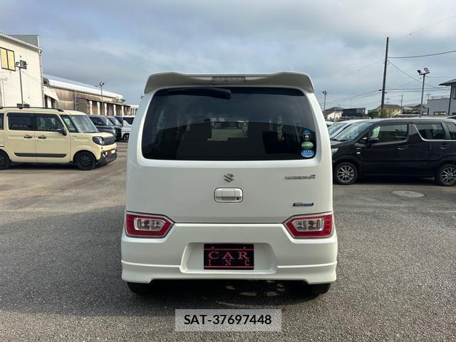 Suzuki WAGON R 2018-02 8285512-7