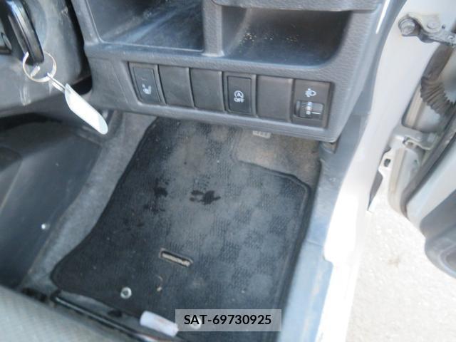 Suzuki WAGON R 2014-03 8285647-14