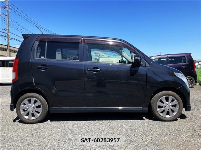Suzuki WAGON R 2011-10 8285846-2