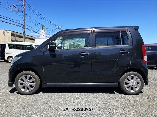 Suzuki WAGON R 2011-10 8285846-3
