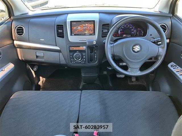 Suzuki WAGON R 2011-10 8285846-4