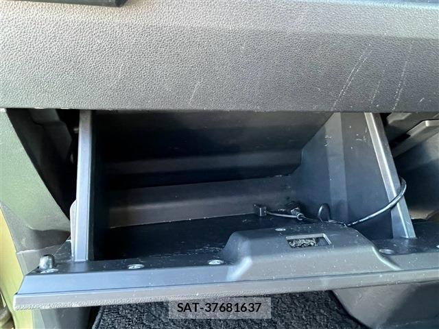 Daihatsu WAKE 2018-09 8280244-3
