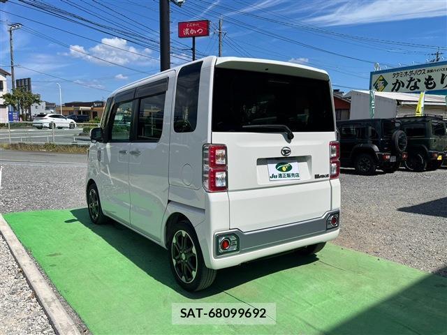 Daihatsu WAKE 2016-02 8280245-6