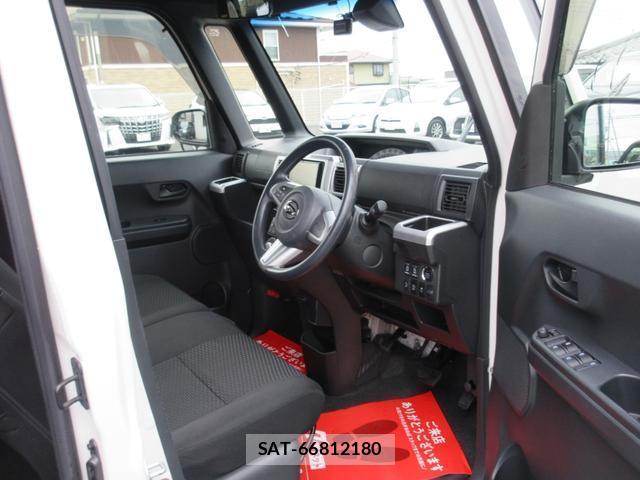 Daihatsu WAKE 2017 8282543-18