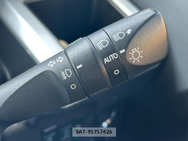 Daihatsu WAKE 2022-05 8283200-6