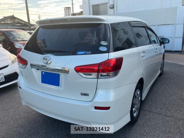 Toyota WISH 2010-02 8279844-13
