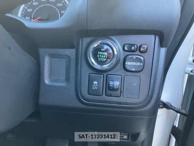 Toyota WISH 2010-02 8279844-8