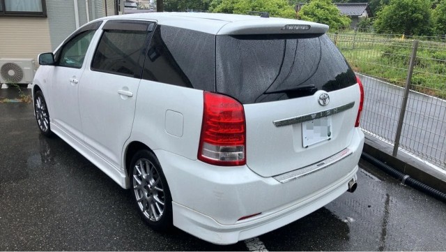 Toyota WISH 2006-03 8280760-12