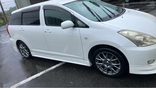 Toyota WISH 2006-03 8280760-3