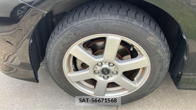 Toyota WISH 2011-06 8280913-8