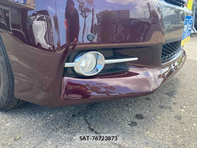 Toyota WISH 2013-06 8282552-12