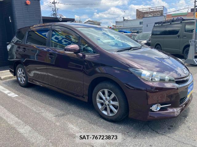Toyota WISH 2013-06 8282552-2