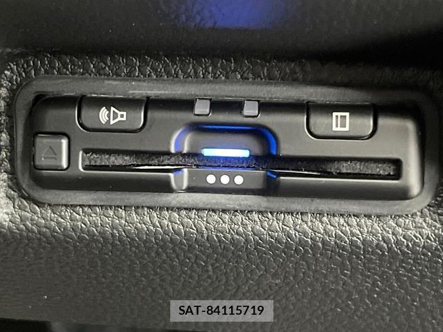 Honda WR-V 2024-04 8285630-6