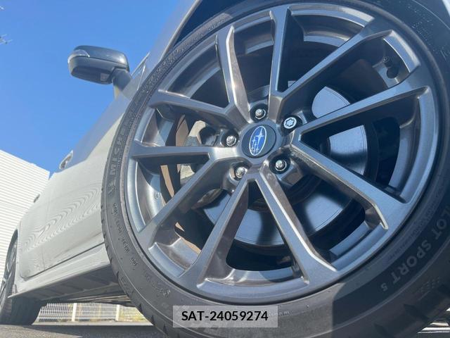 Subaru WRX S4 2017-11 8282521-16