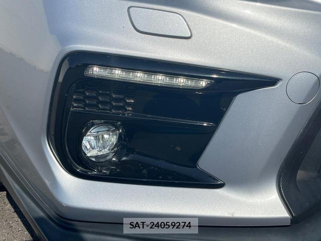 Subaru WRX S4 2017-11 8282521-18
