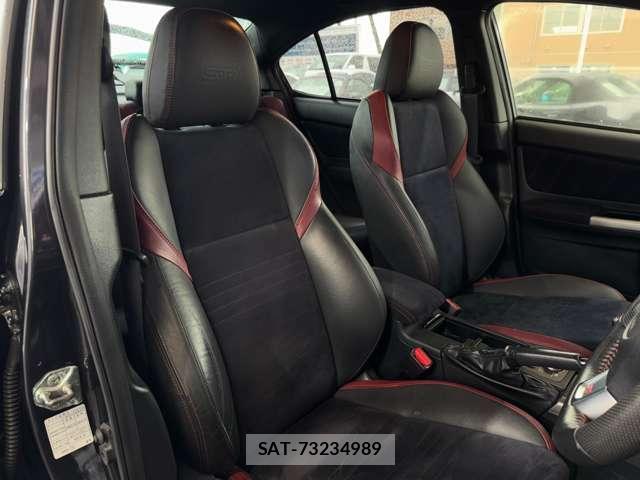 Subaru WRX S4 2014-10 8282577-10