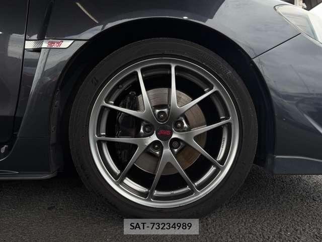 Subaru WRX S4 2014-10 8282577-19