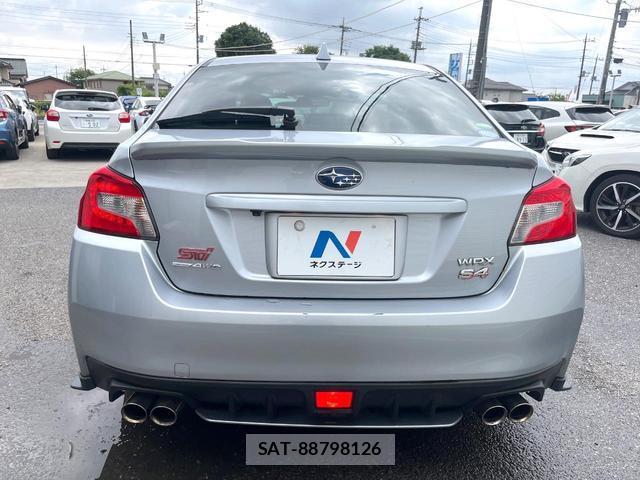 Subaru WRX S4 2016-06 8282817-14