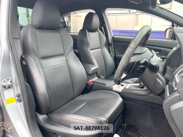 Subaru WRX S4 2016-06 8282817-7