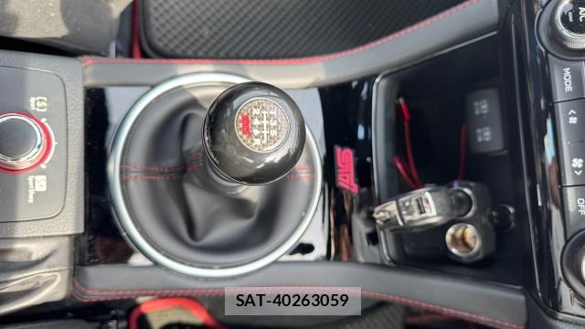 Subaru WRX STI 2019-02 8280864-14
