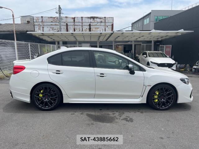 Subaru WRX STI 2019-04 8282530-19