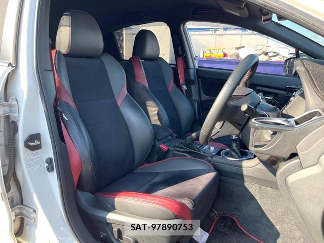 Subaru WRX STI 2020-03 8282813-11