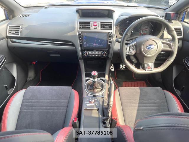 Subaru WRX STI 2017-10 8282814-1