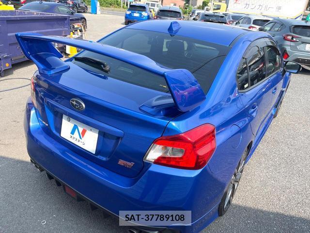 Subaru WRX STI 2017-10 8282814-19