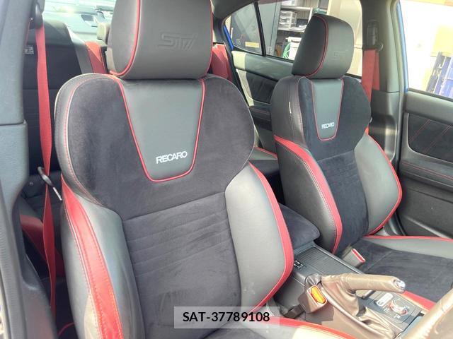 Subaru WRX STI 2017-10 8282814-3