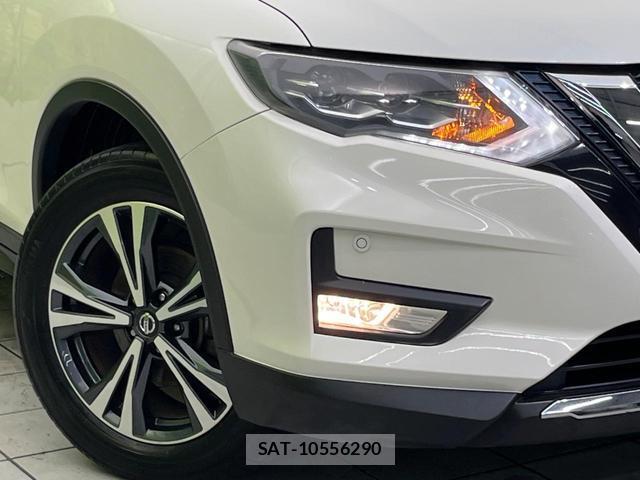 Nissan X-TRAIL 2018-09 8276785-11