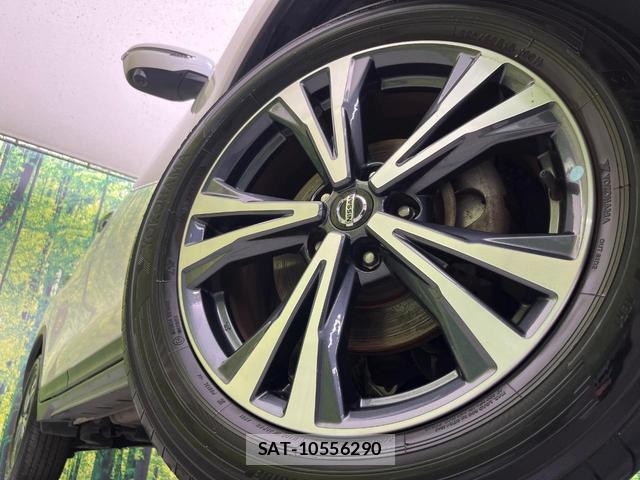 Nissan X-TRAIL 2018-09 8276785-12