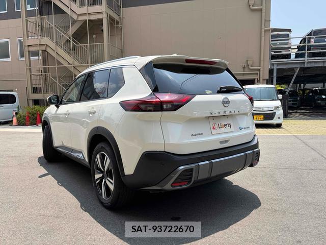 Nissan X-TRAIL 2025-07 8277298-15