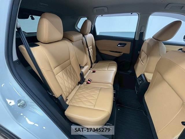 Nissan X-TRAIL 2023-12 8277335-11