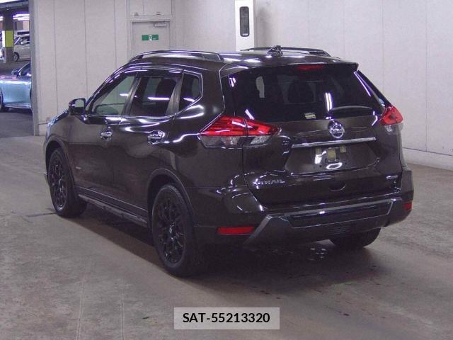 Nissan X-TRAIL 2018-03 8277437-1