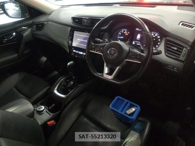 Nissan X-TRAIL 2018-03 8277437-2