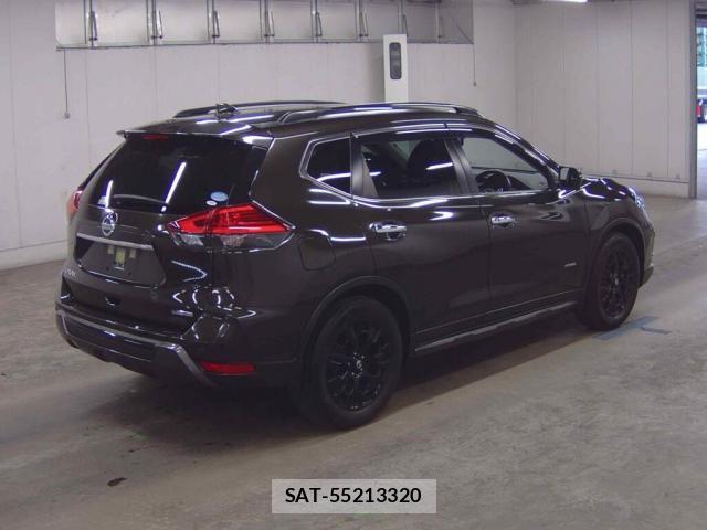 Nissan X-TRAIL 2018-03 8277437-3