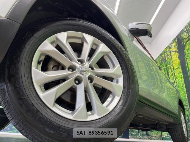 Nissan X-TRAIL 2014-01 8277526-12