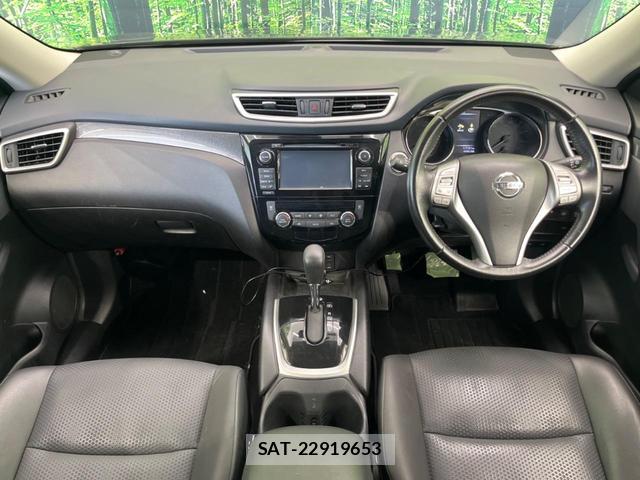 Nissan X-TRAIL 2015-09 8277530-1