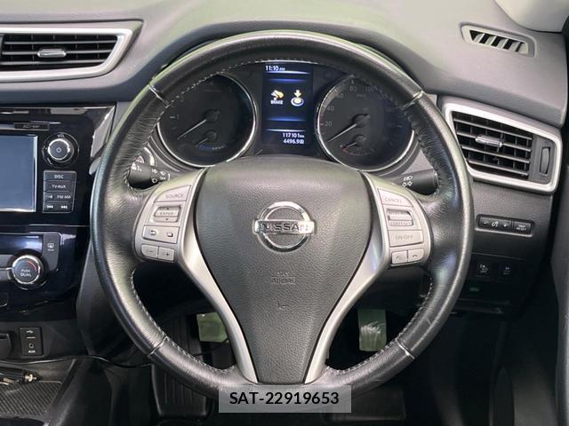 Nissan X-TRAIL 2015-09 8277530-10