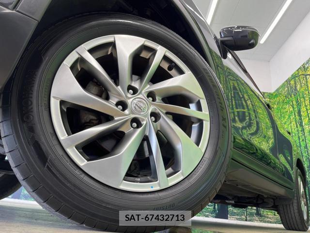 Nissan X-TRAIL 2016-12 8277532-11