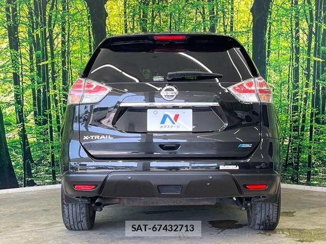 Nissan X-TRAIL 2016-12 8277532-13
