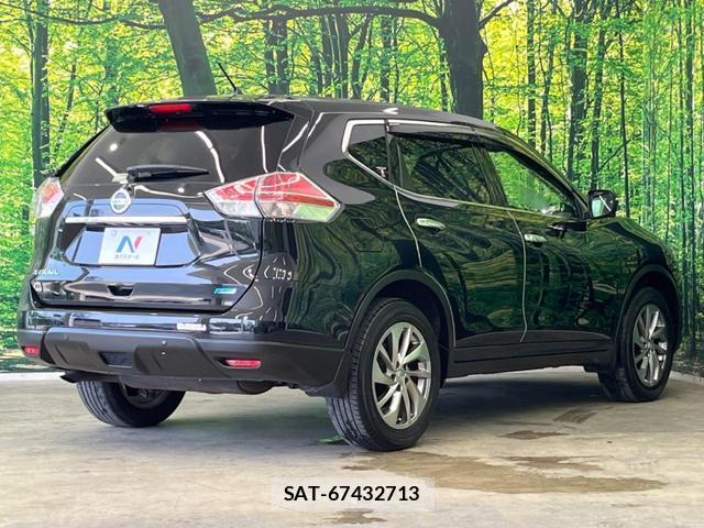 Nissan X-TRAIL 2016-12 8277532-15