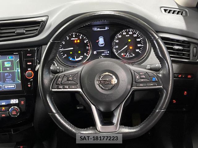 Nissan X-TRAIL 2019-03 8277747-10