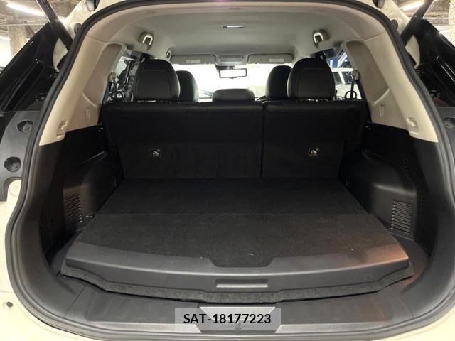 Nissan X-TRAIL 2019-03 8277747-9