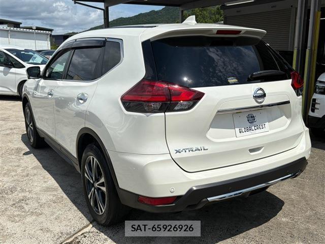 Nissan X-TRAIL 2019-05 8278120-12